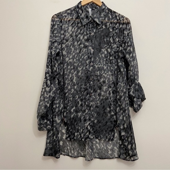 Karherine Barclay blouse tunic sheer animal prints pattern zippers details Large - Picture 13 of 15